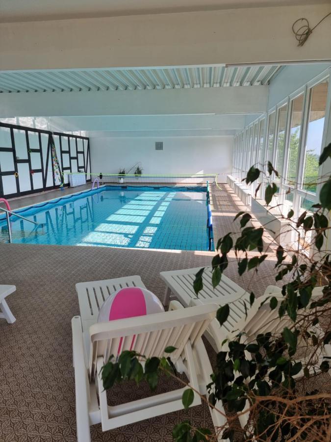 Hotel Kurhaus Uhlenberg Bad Muenstereifel Eksteriør billede