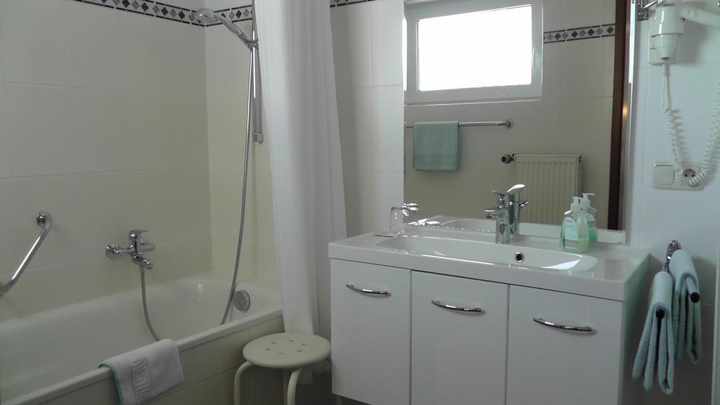 Hotel Kurhaus Uhlenberg Bad Muenstereifel Eksteriør billede